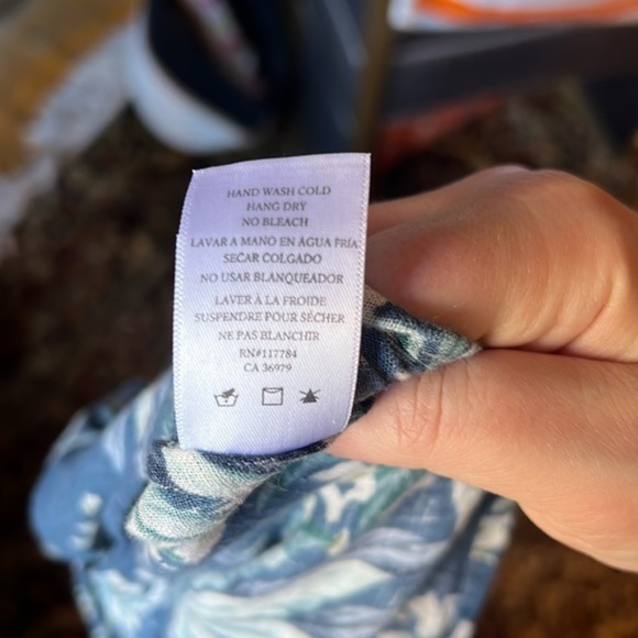 ***LIKE NEW*** RAILS AMELIE TIE FRONT SHIRT‎ IN BANZAI - Picture 10 of 11